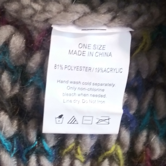 Multicolored Infinity Scarf - Picture 5 of 5